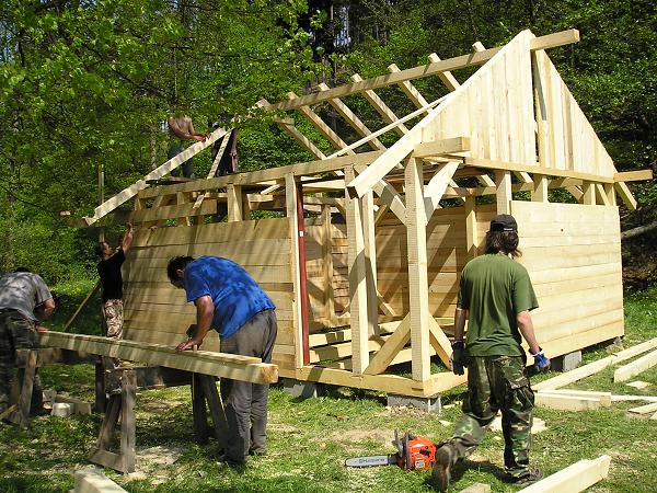Stavba chaty v Čermné - 7.-11.5.2009