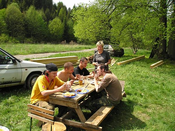 Stavba chaty v Čermné - 7.-11.5.2009