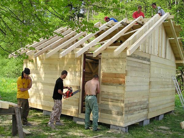 Stavba chaty v Čermné - 7.-11.5.2009