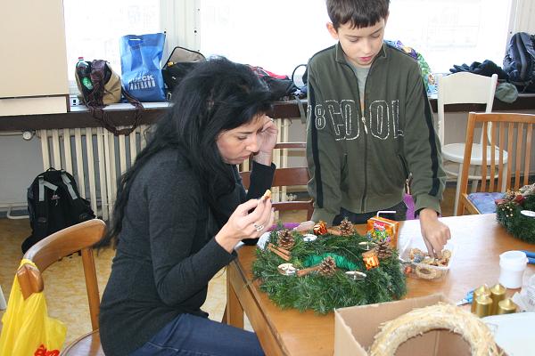 Výroba věnců - 5. 12. 2010