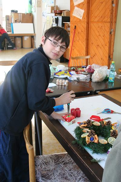 Výroba věnců - 5. 12. 2010