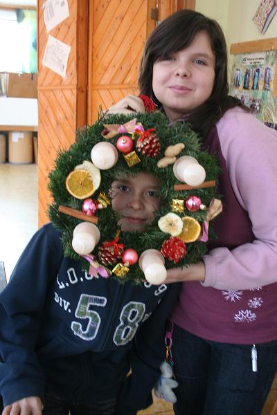 Výroba věnců - 5. 12. 2010