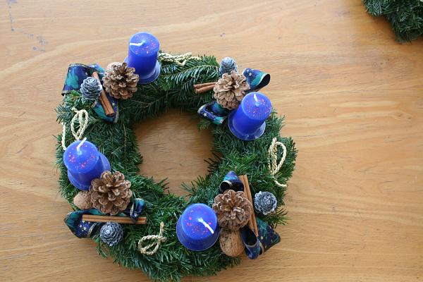 Výroba věnců - 5. 12. 2010