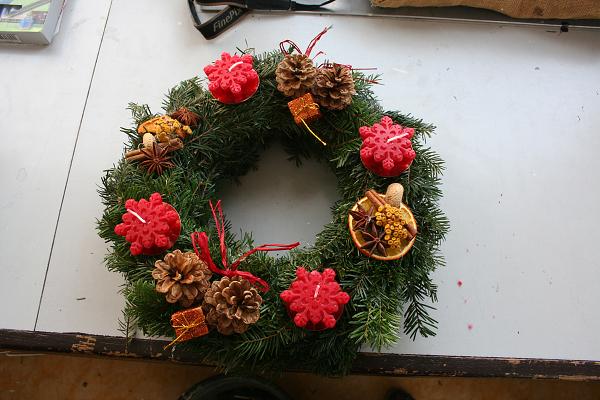 Výroba věnců - 5. 12. 2010