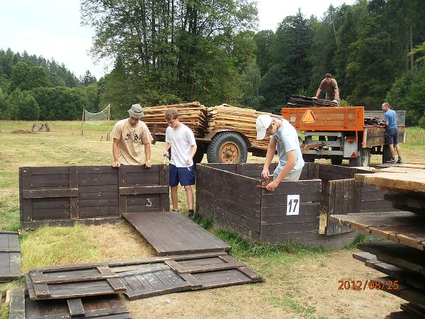 Bourání tábora - 25.-26.8.2012