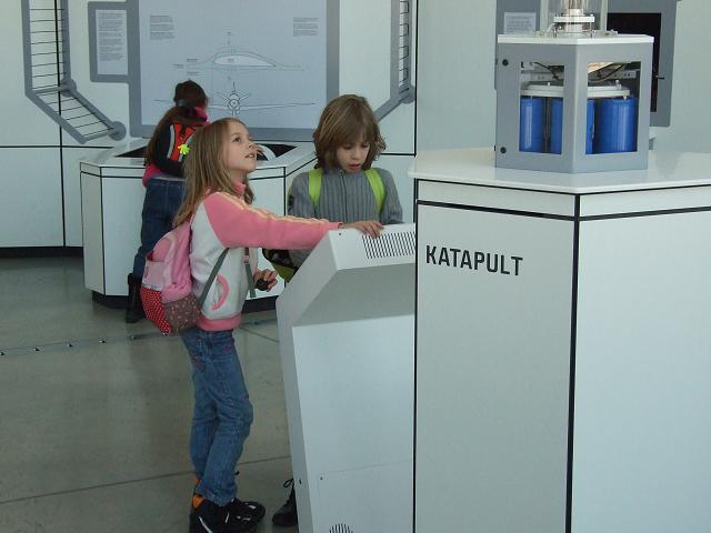 Svět techniky - 7. 2. 2015